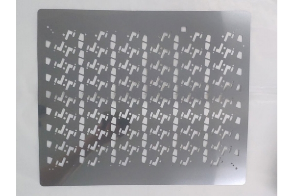 磁性钢片激光加工：从“烧一刀”到精密制造